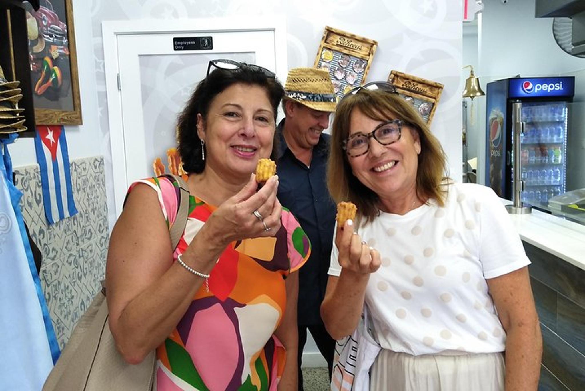 Miami Little Havana Art and Music Tour - Image 4