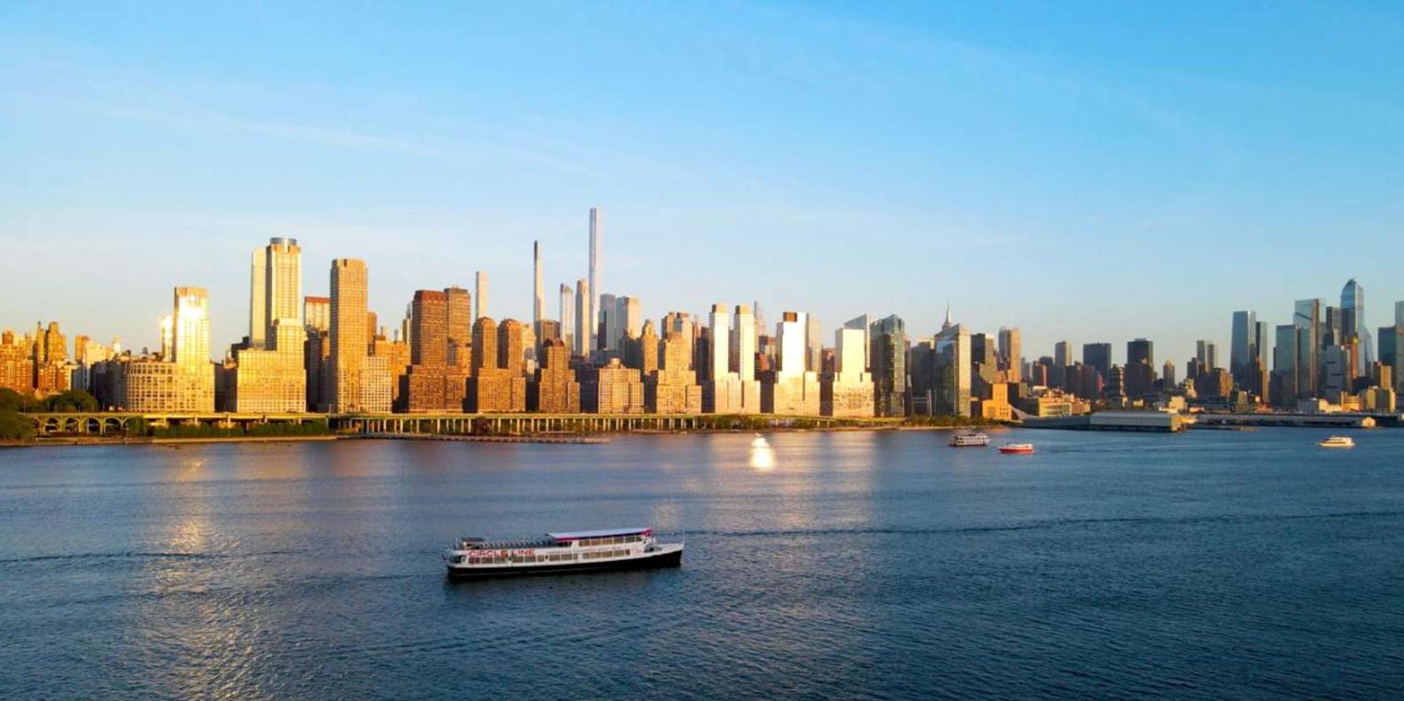 New York City Harbor Lights Cruise - Image 4