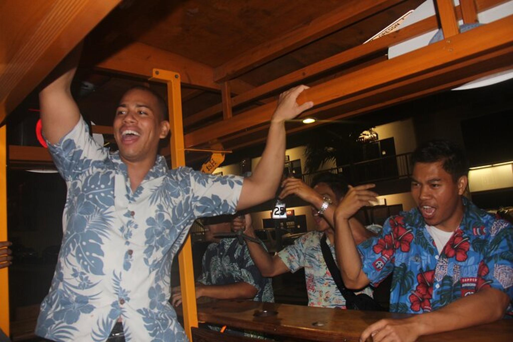 Honolulu Bar Bike Tour - Image 5