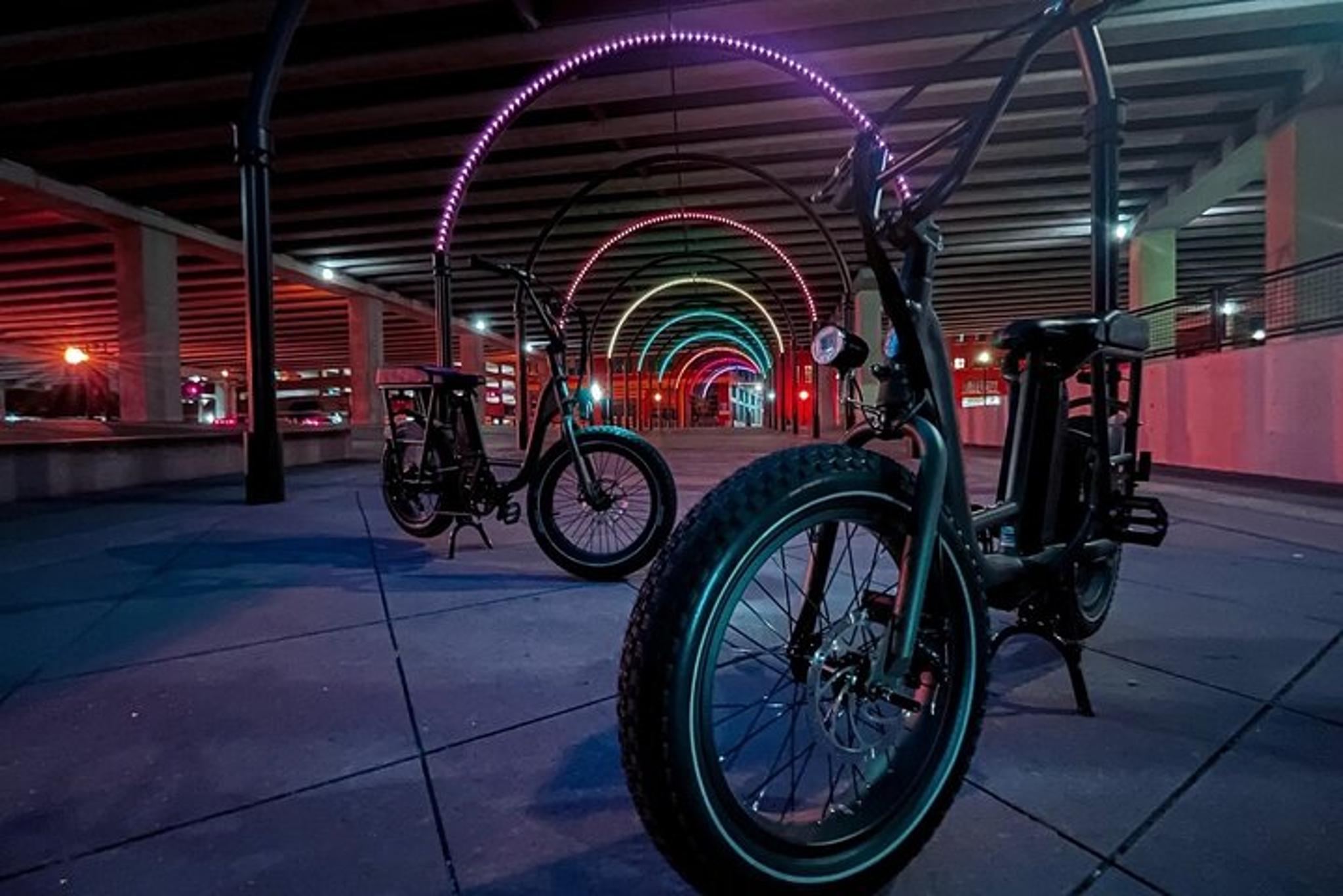 Dallas Night Sightseeing E-Bike Tour 2 hr