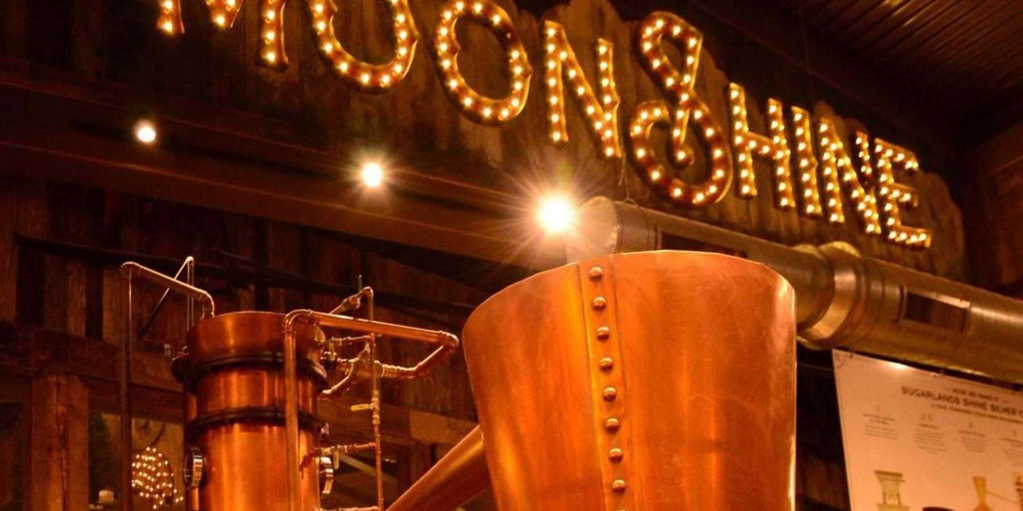 Gatlinburg Cocktails Behind the Stave Tour 75 min - Image 3