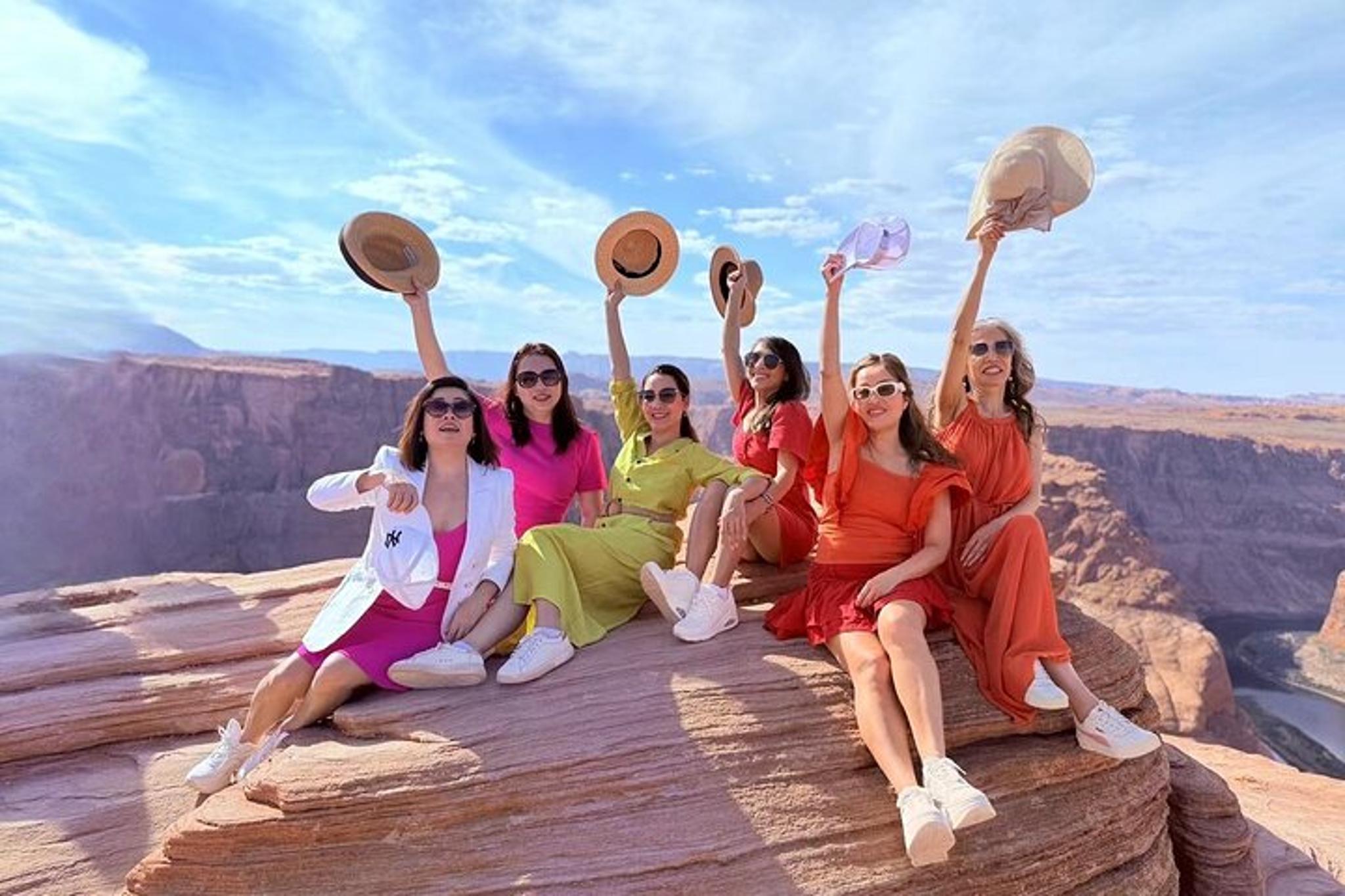 Las Vegas Grand Canyon and Antelope Canyon 4-Day Tour - Image 3