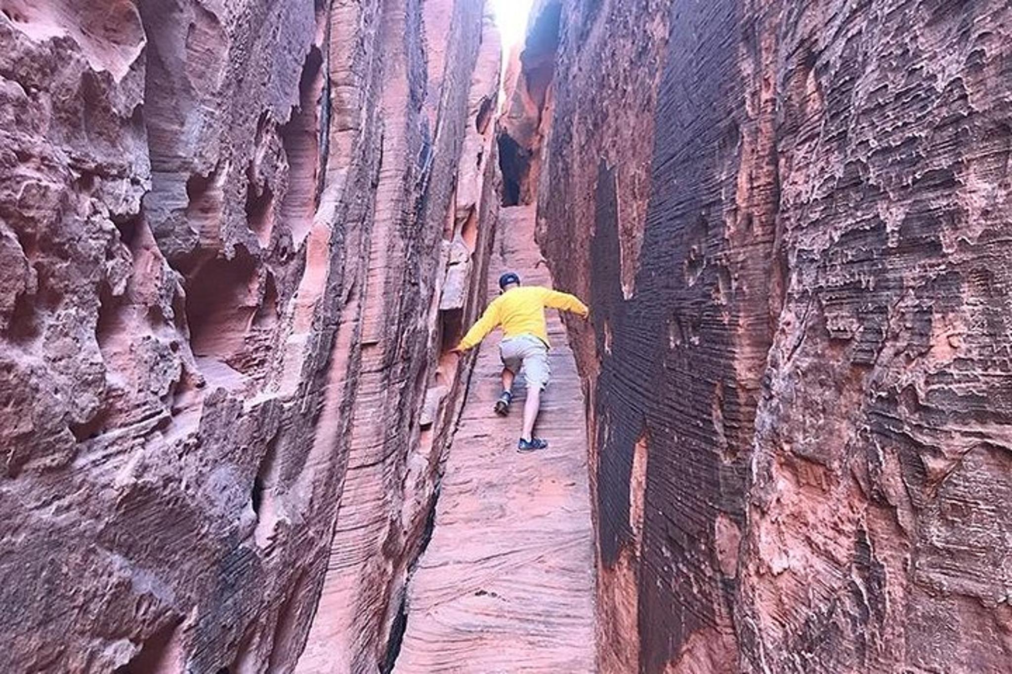 Las Vegas Valley of Fire Hiking Tour - Image 3