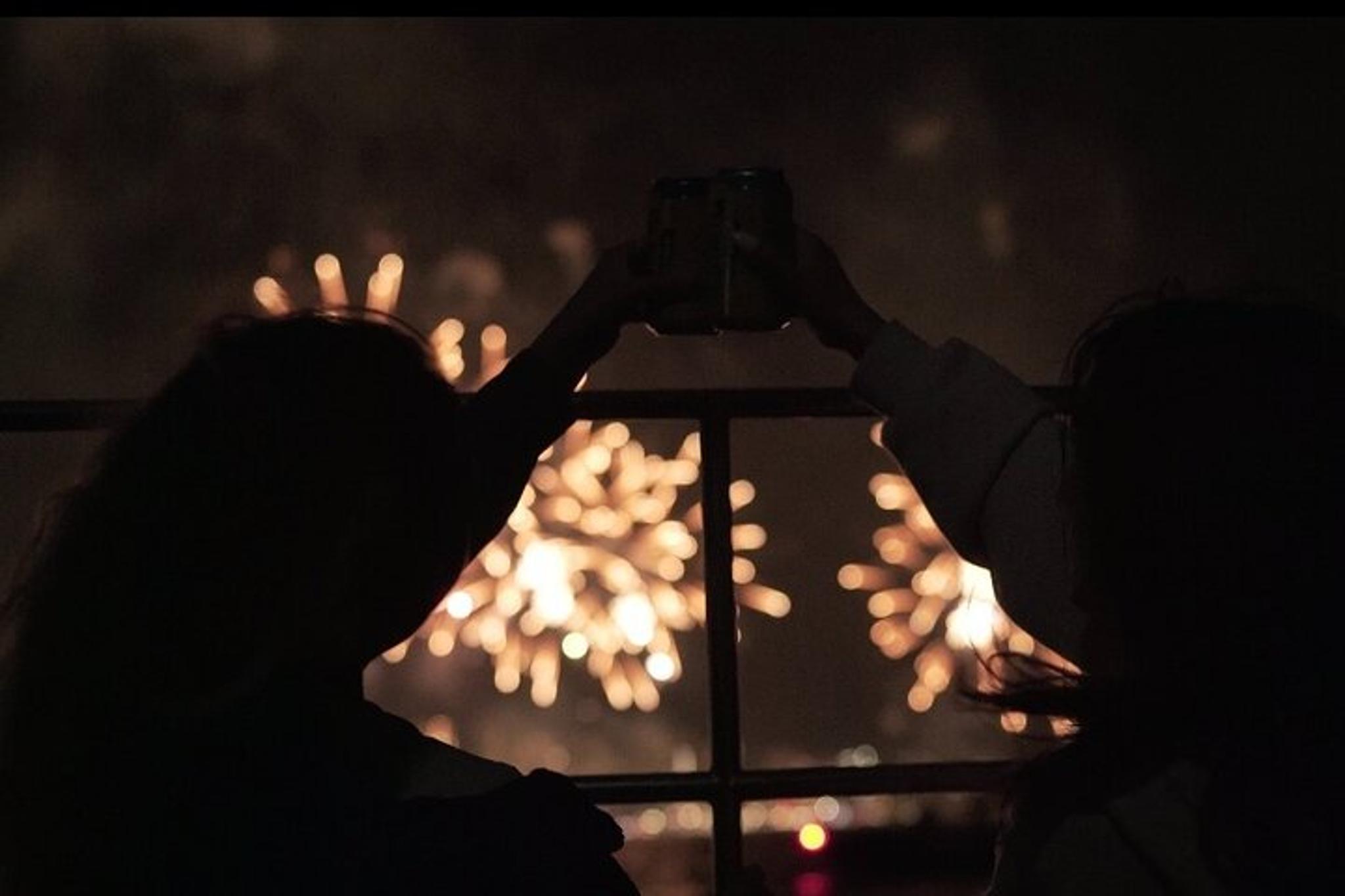 Honolulu Fireworks Cruise - Image 5