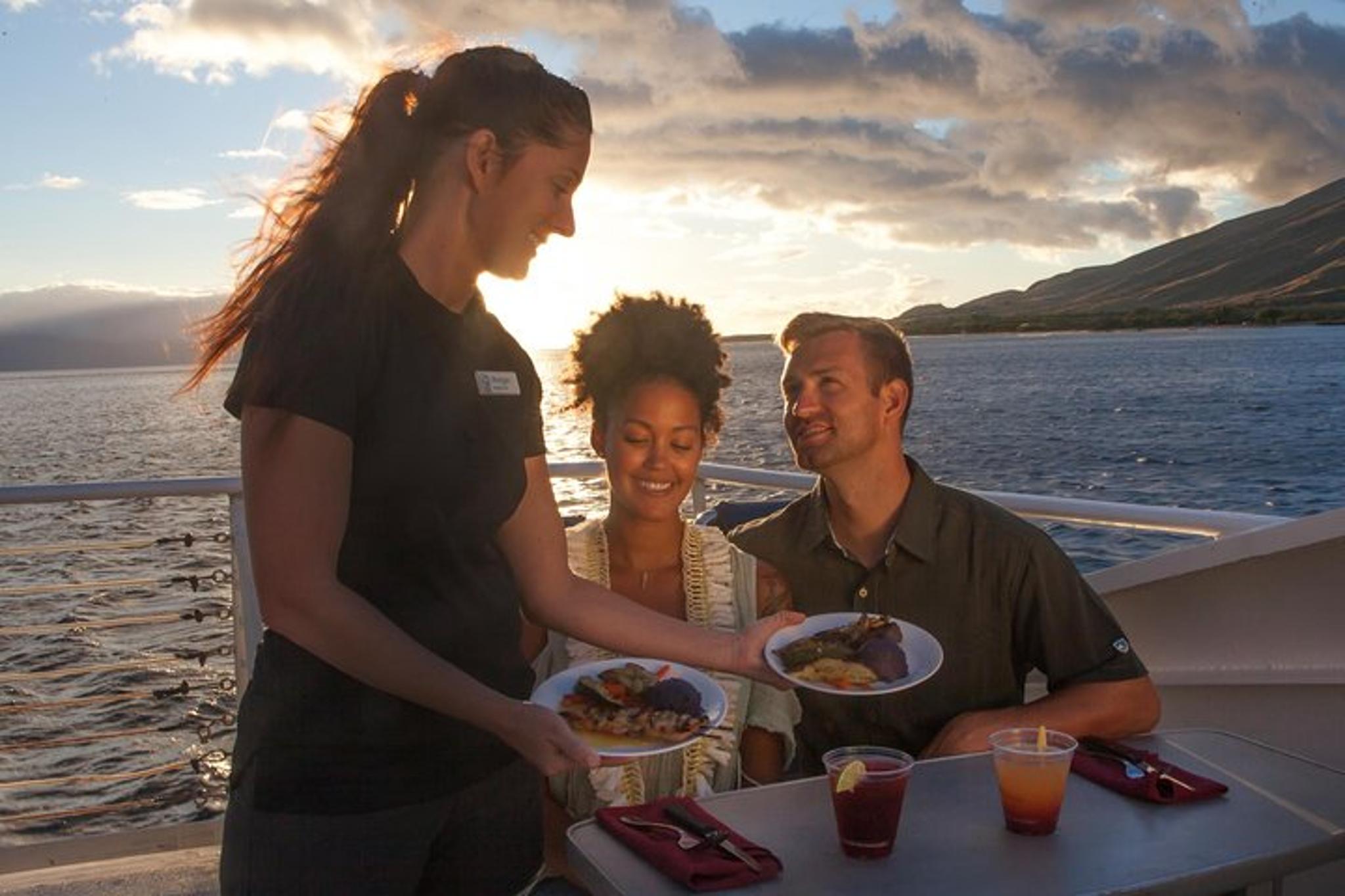 Maui Dinner Cruise: Four-Course Dining Experience - Image 3