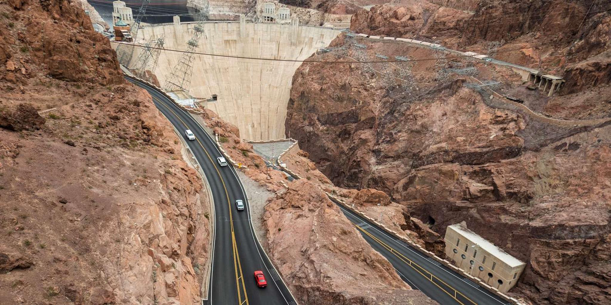 Las Vegas Hoover Dam Tour with Hot Breakfast - Image 2