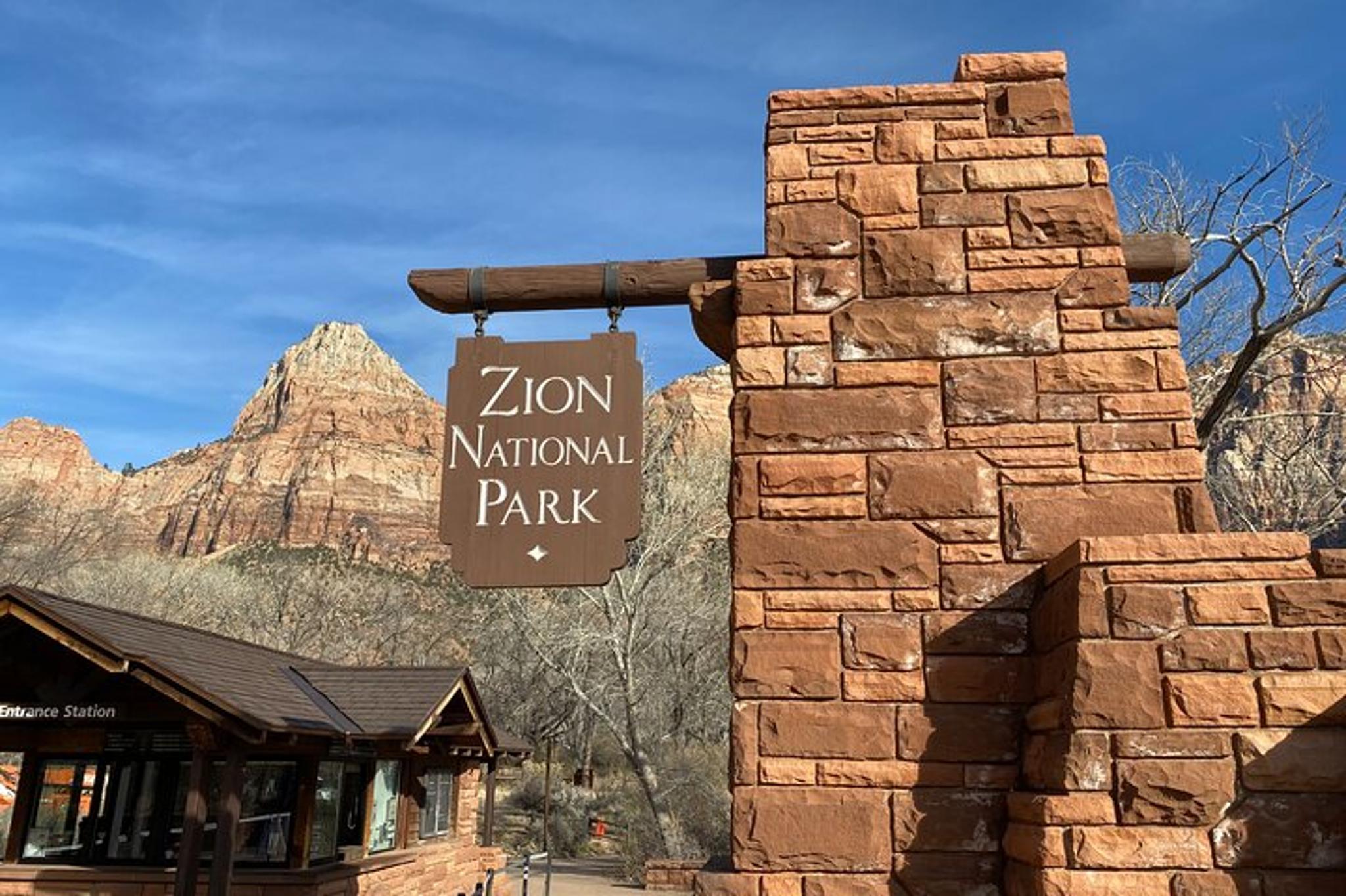 Las Vegas to Bryce Canyon and Zion Shuttle - Image 1