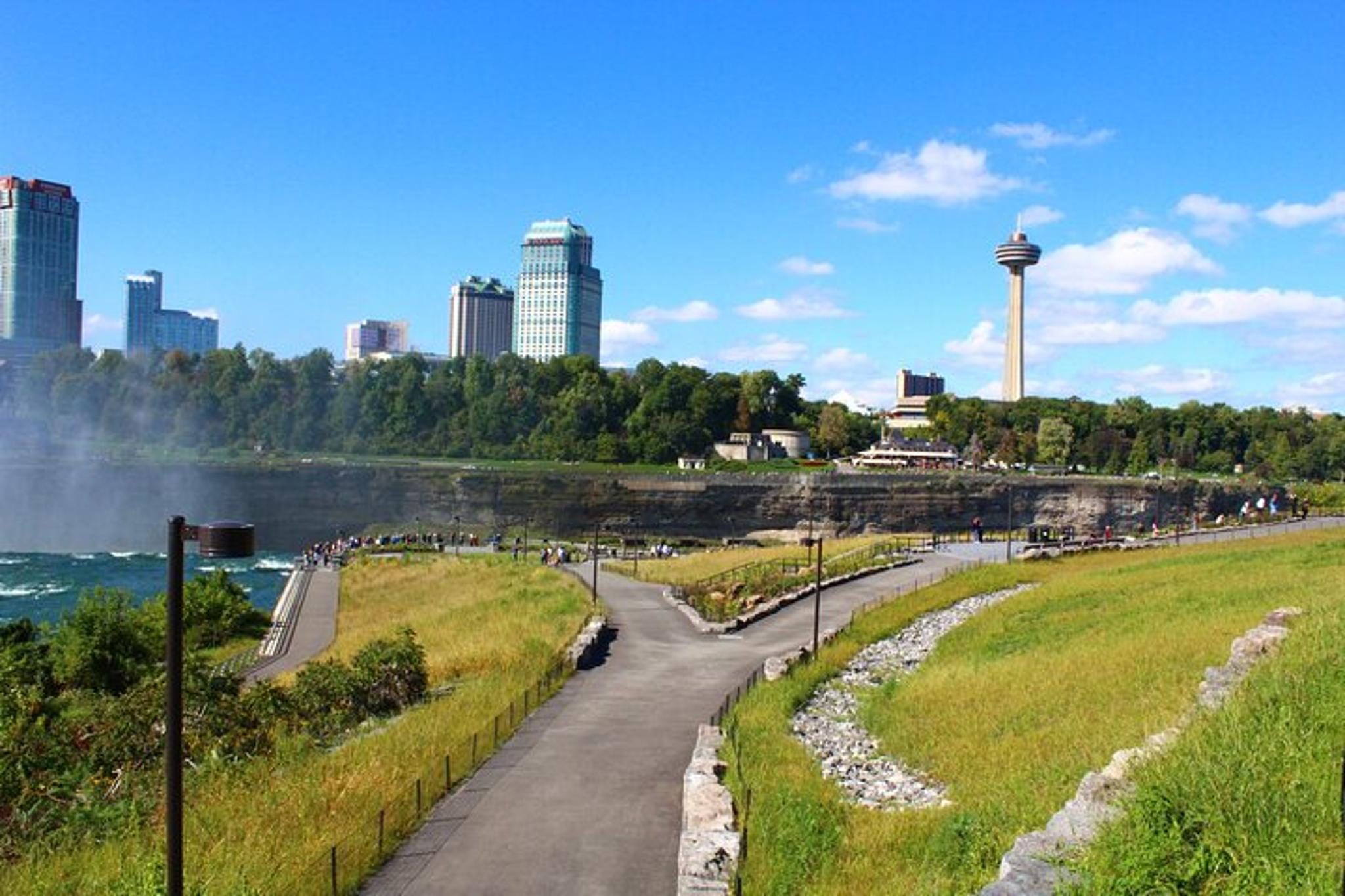 Buffalo Niagara Falls Tour - Image 3