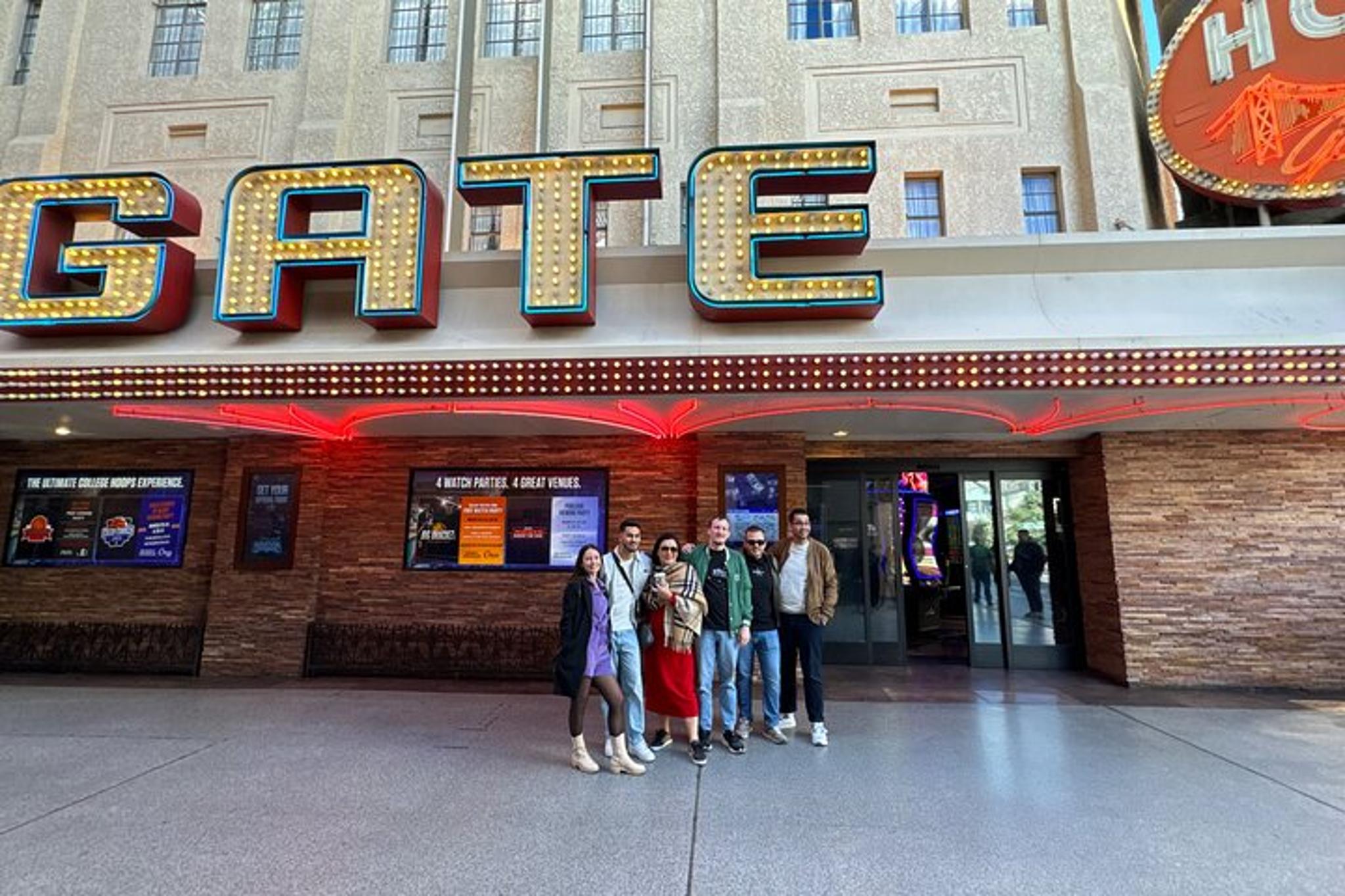 Las Vegas Downtown Tour - Image 3