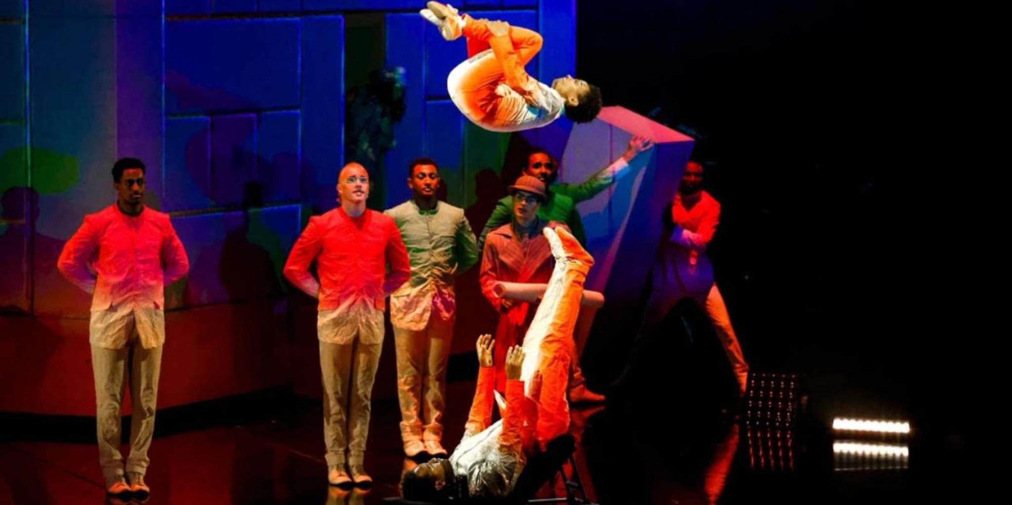 San Francisco Cirque du Soleil ECHO Show - Image 2