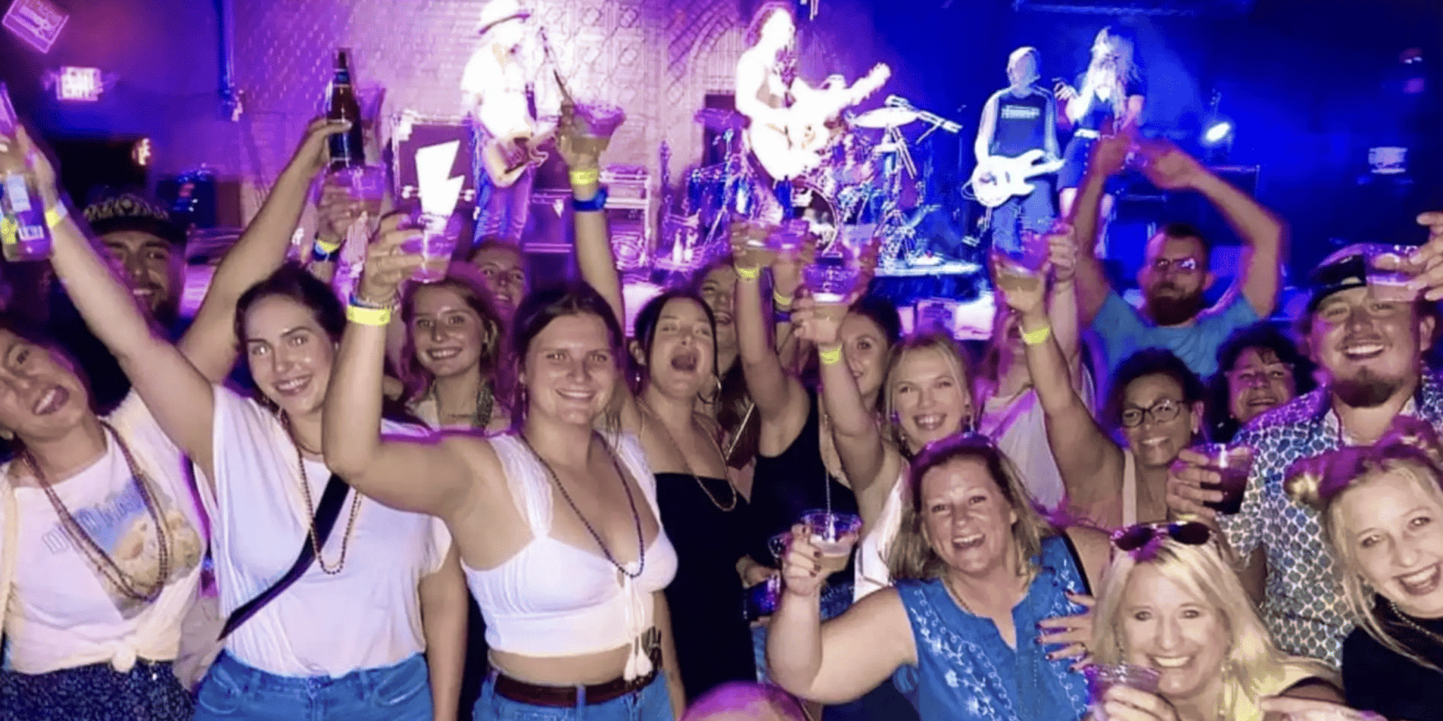 Miami Nightlife Tour with Drinks Specials - Image 1