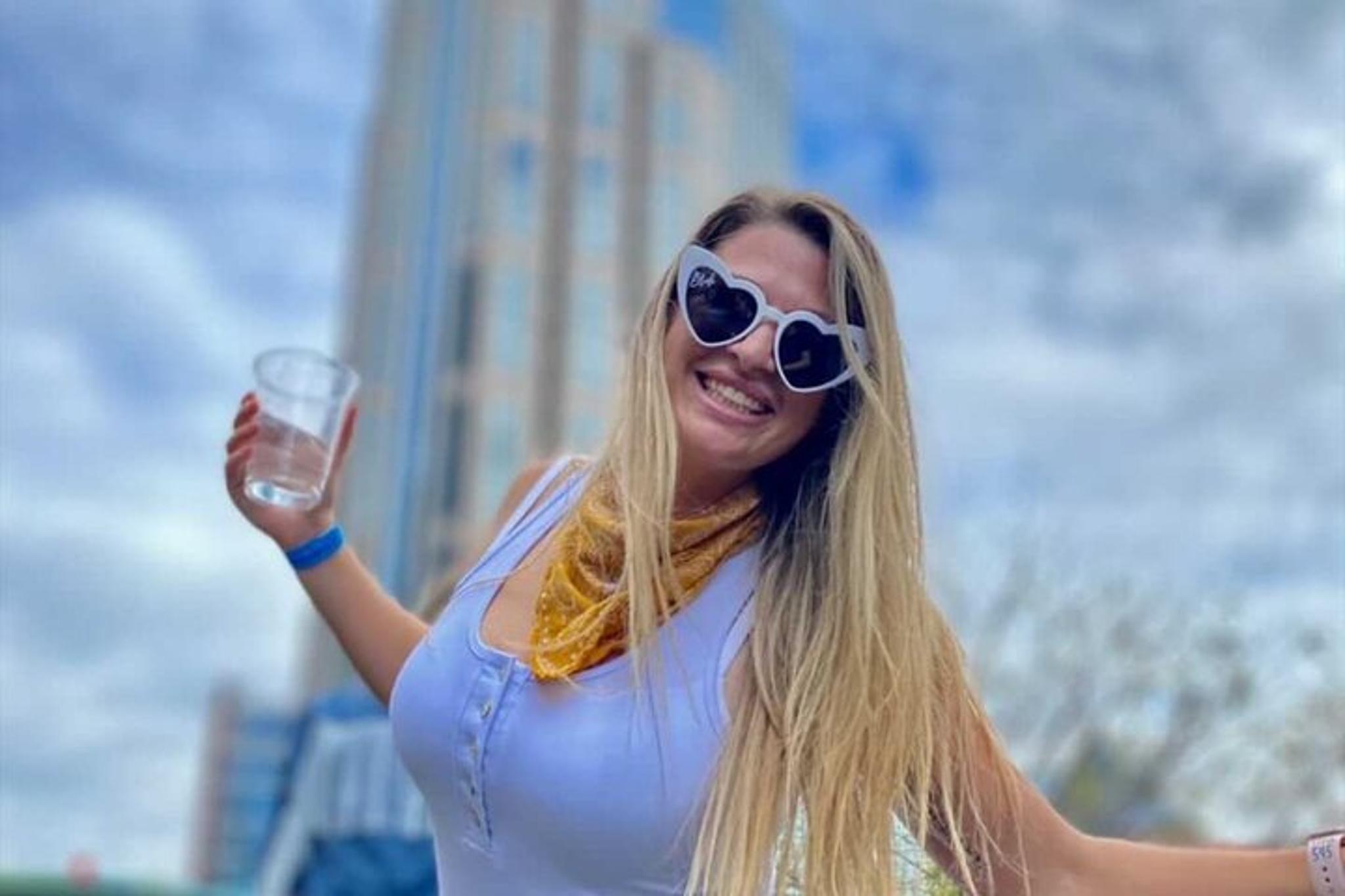 Nashville Honky Tonk Party Bus - Image 5