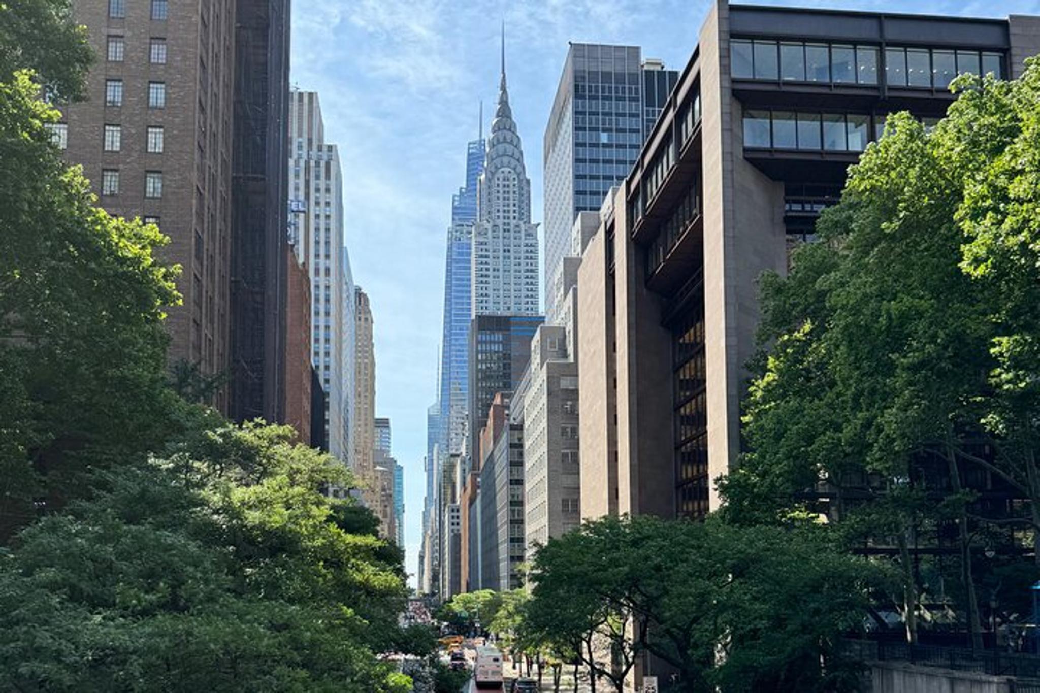 New York Midtown Food and Art Tour - Image 2