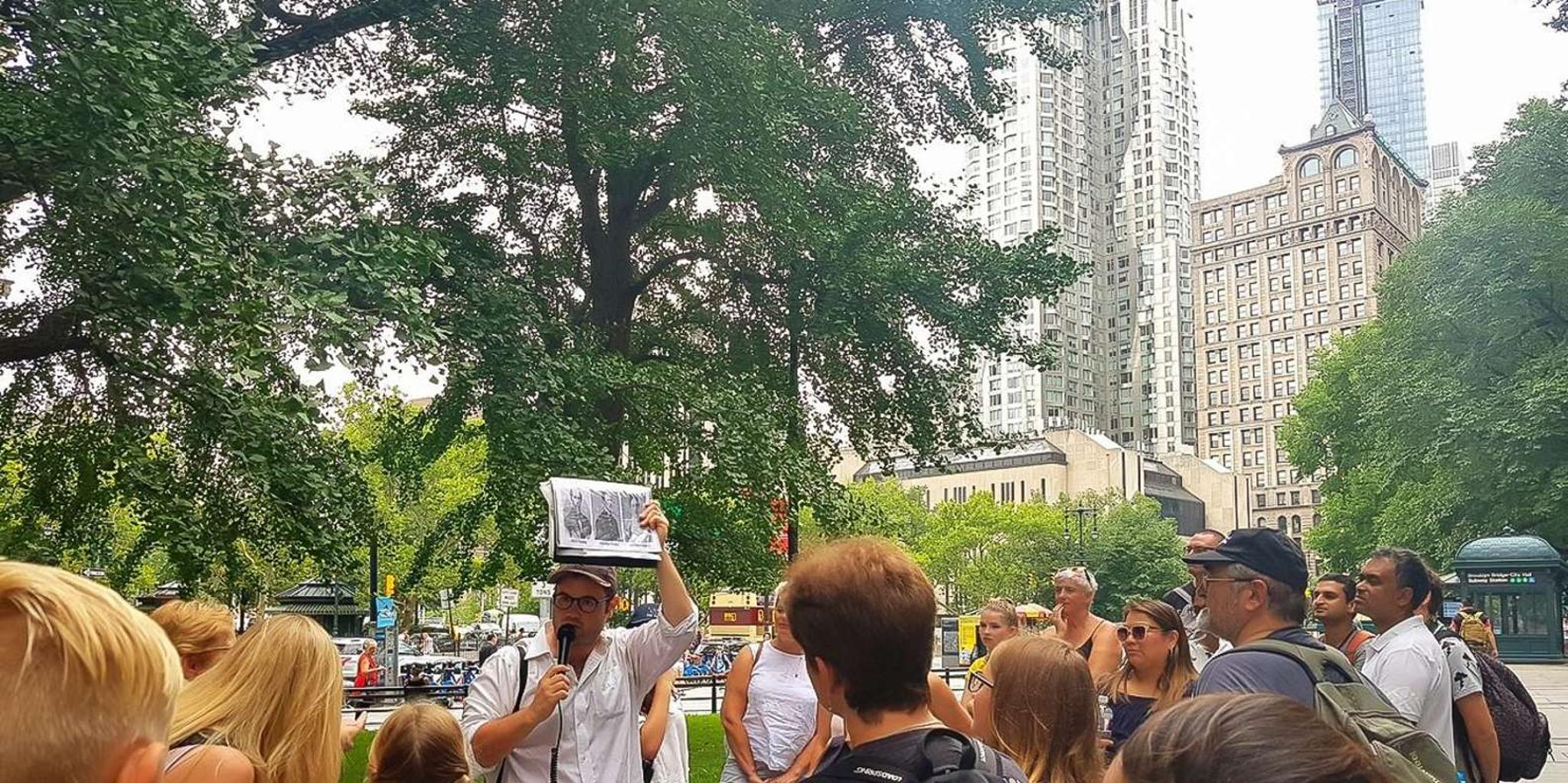 New York City Brooklyn Bridge and Dumbo Walking Tour - Image 5