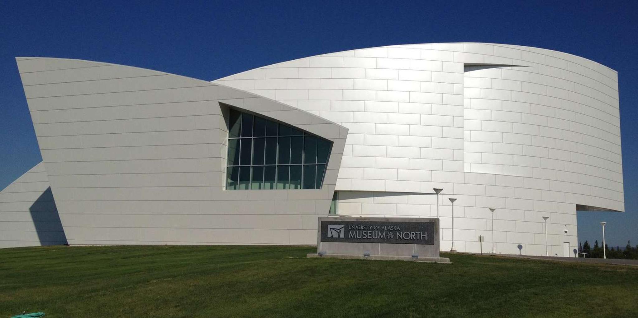 Fairbanks City Highlights Tour with Museum Entry - Image 2
