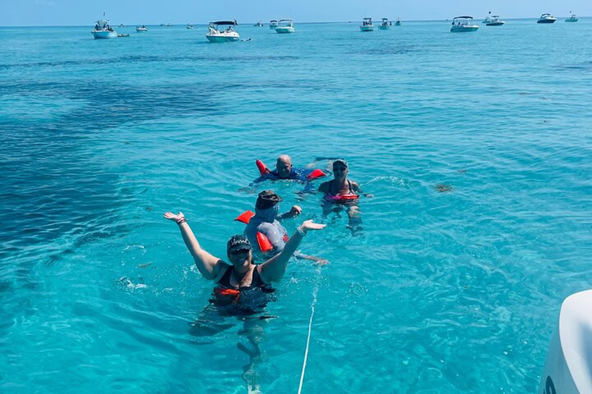 Islamorada Snorkel and Sandbar Tour - Image 2