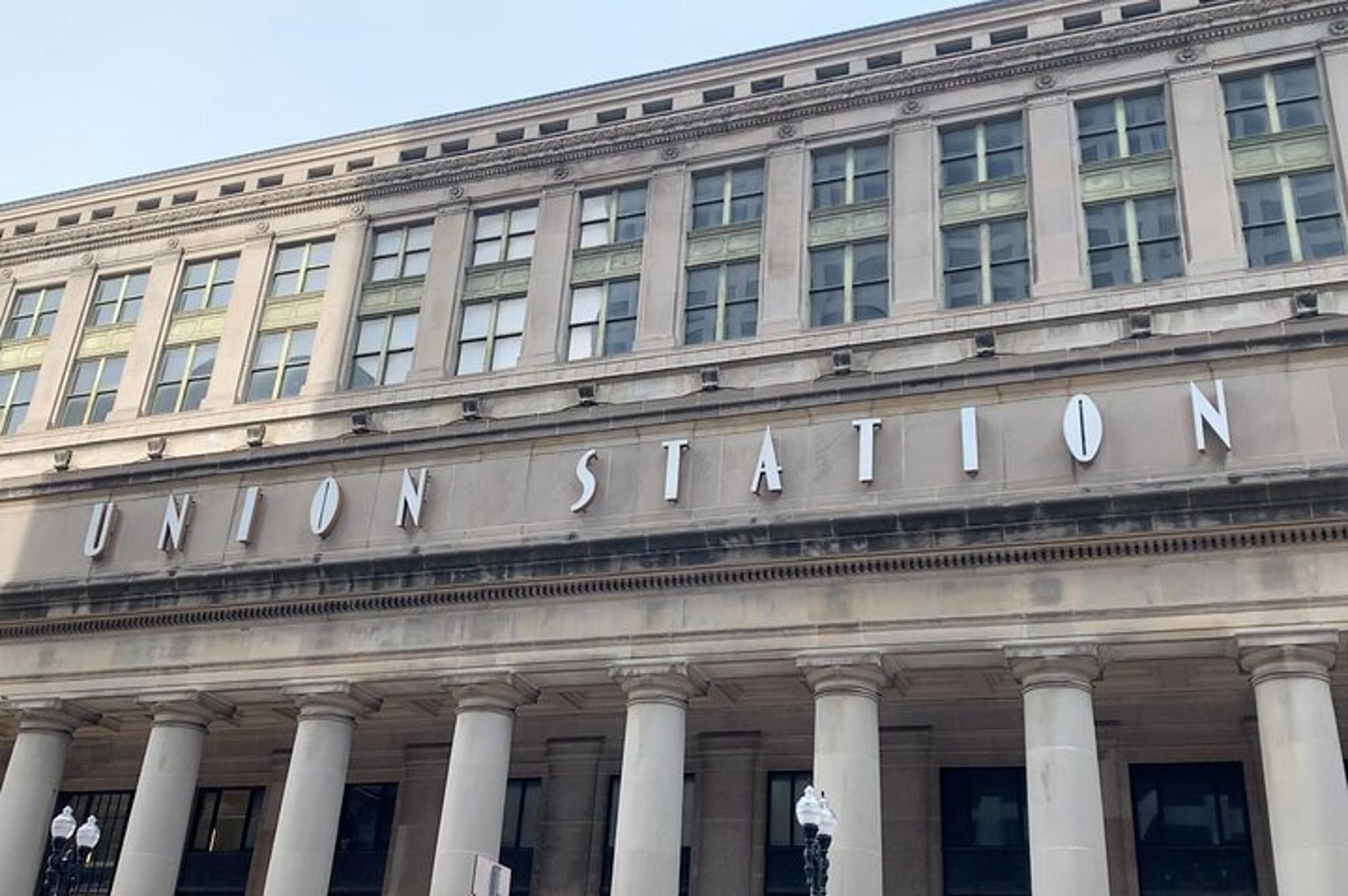 Chicago Union Station Movie and TV Walking Tour 90 Min - Image 2