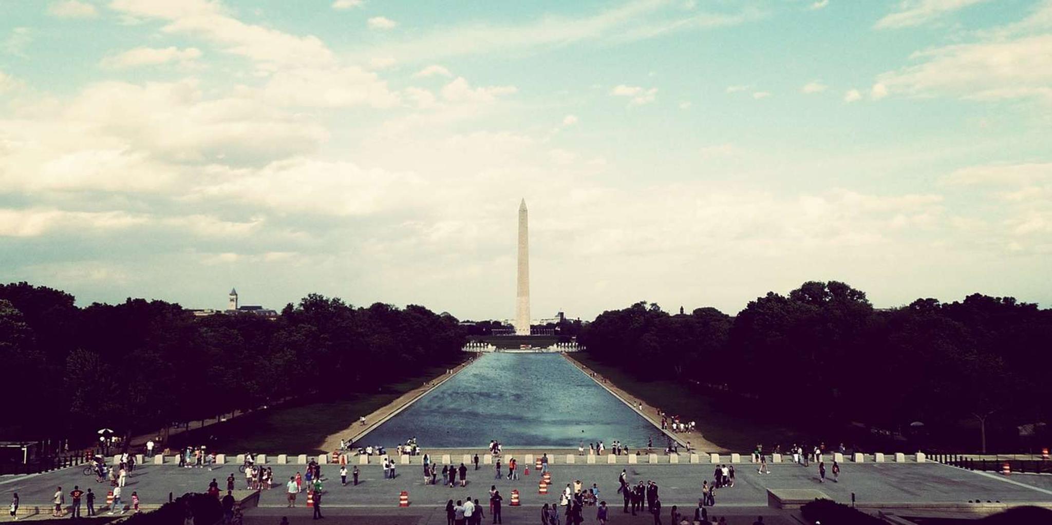 Washington Guided Tour from New York in Spanish 14 hr