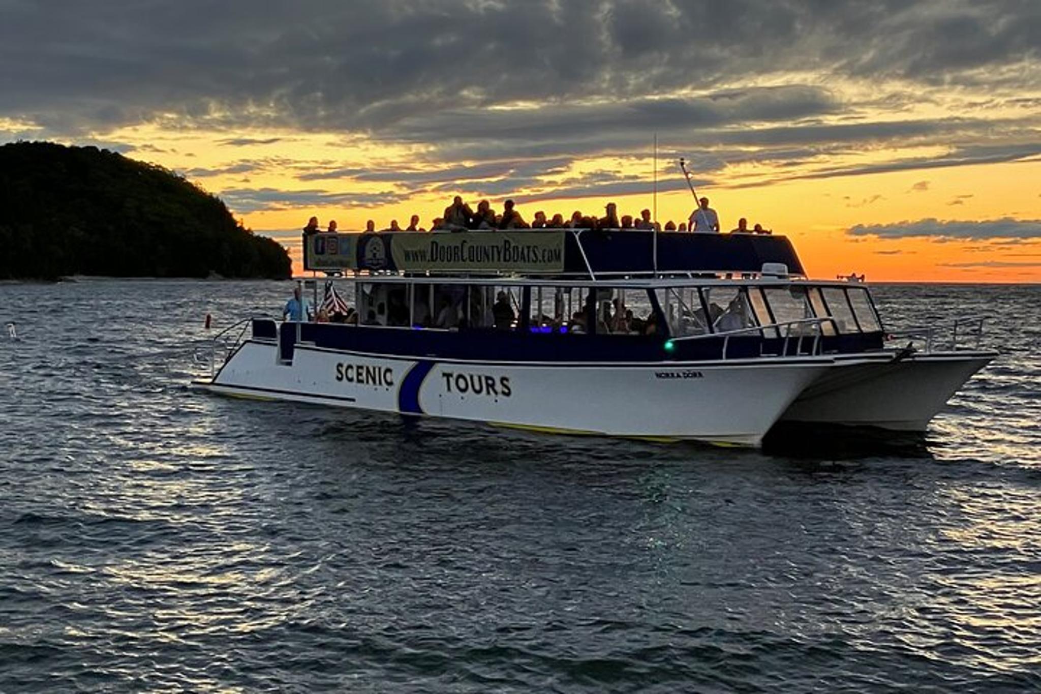 Green Bay Sunset Live Music Boat Cruise 75 min - Image 2