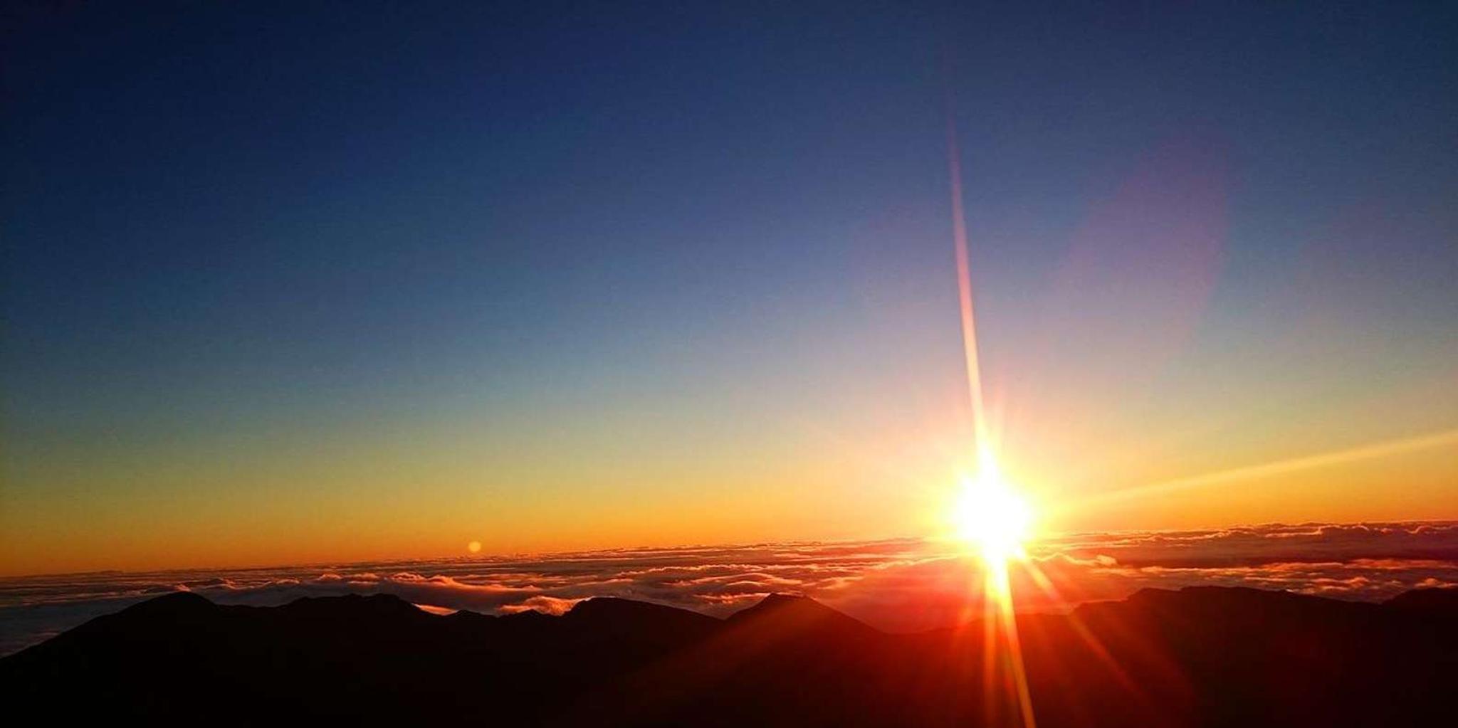 Maui Haleakala Sunrise Tour with Breakfast