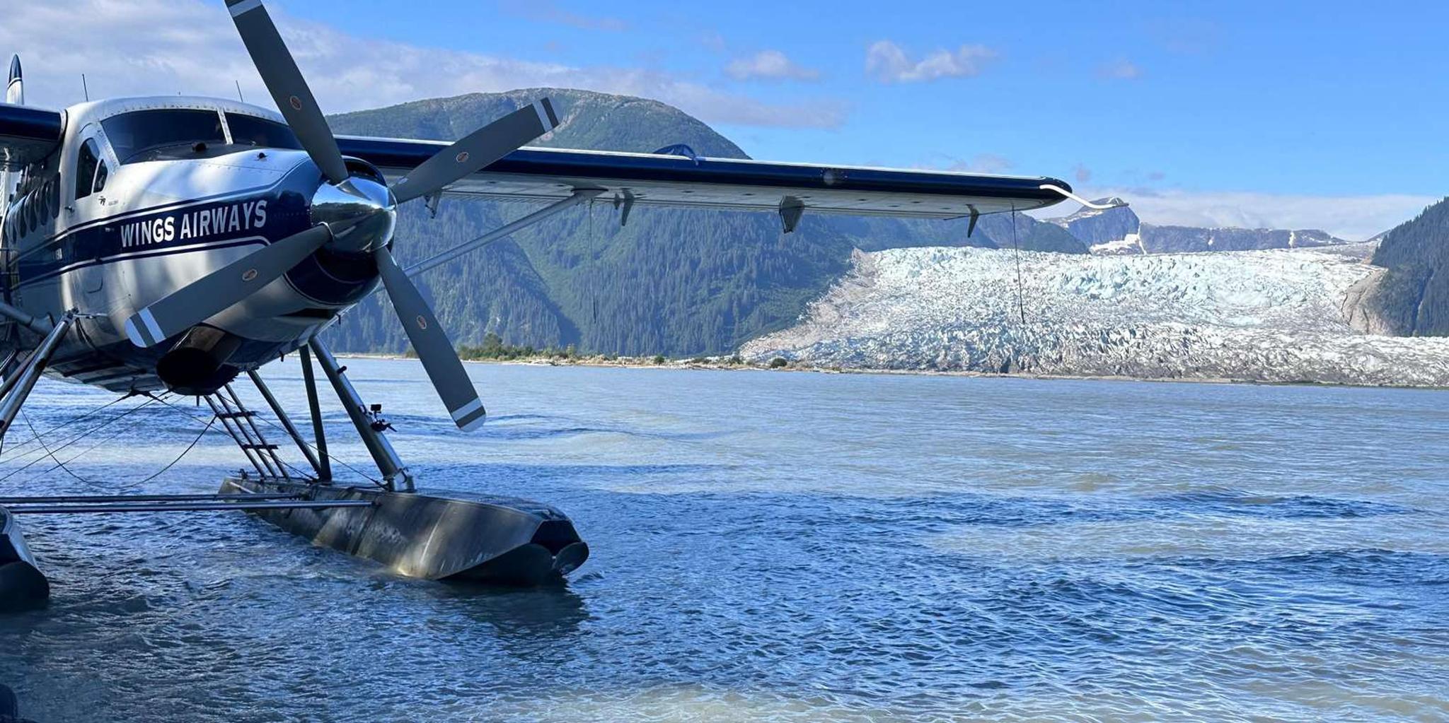 Juneau Taku Glacier Lodge 5-Glacier Seaplane Tour - Image 5