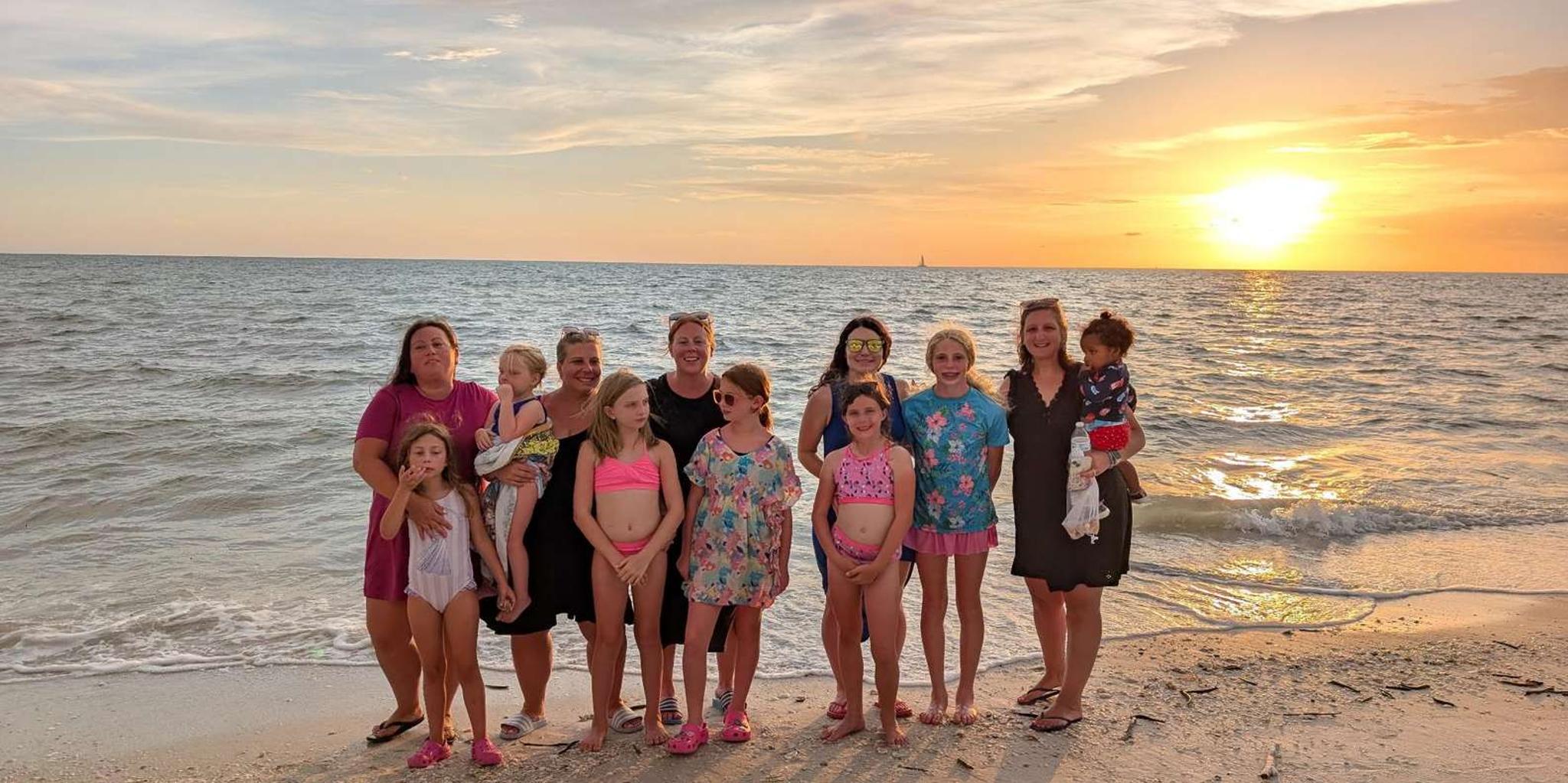 Naples Keewaydin Island Shelling Tour 3 hr - Image 3