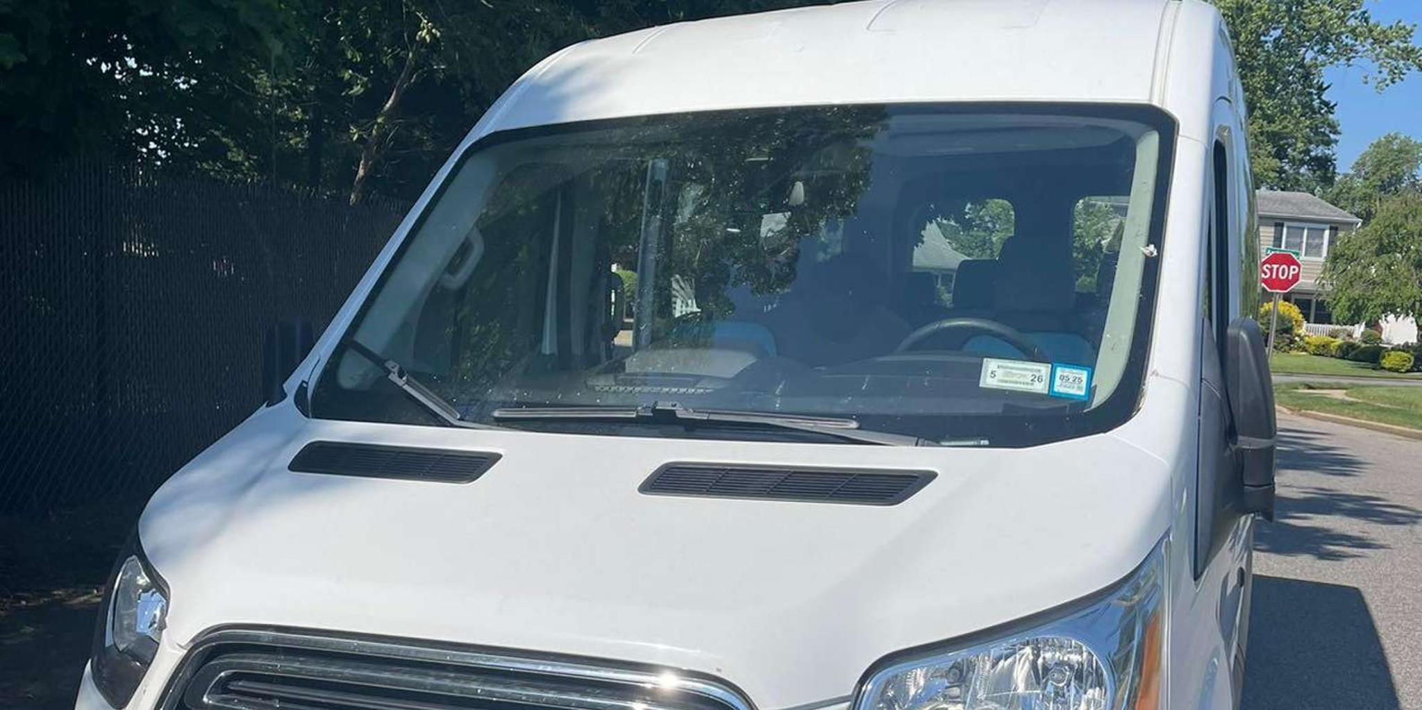 New York City Private Transfer LGA to/from Manhattan