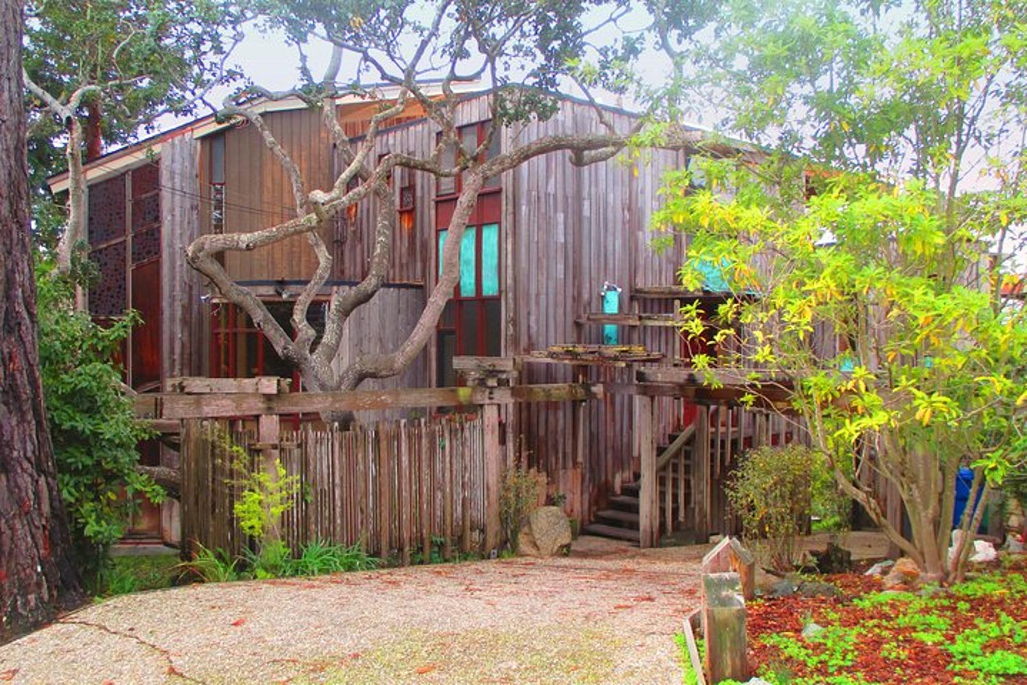 Carmel-by-the-Sea Self-Guided Walking Tour - Image 2