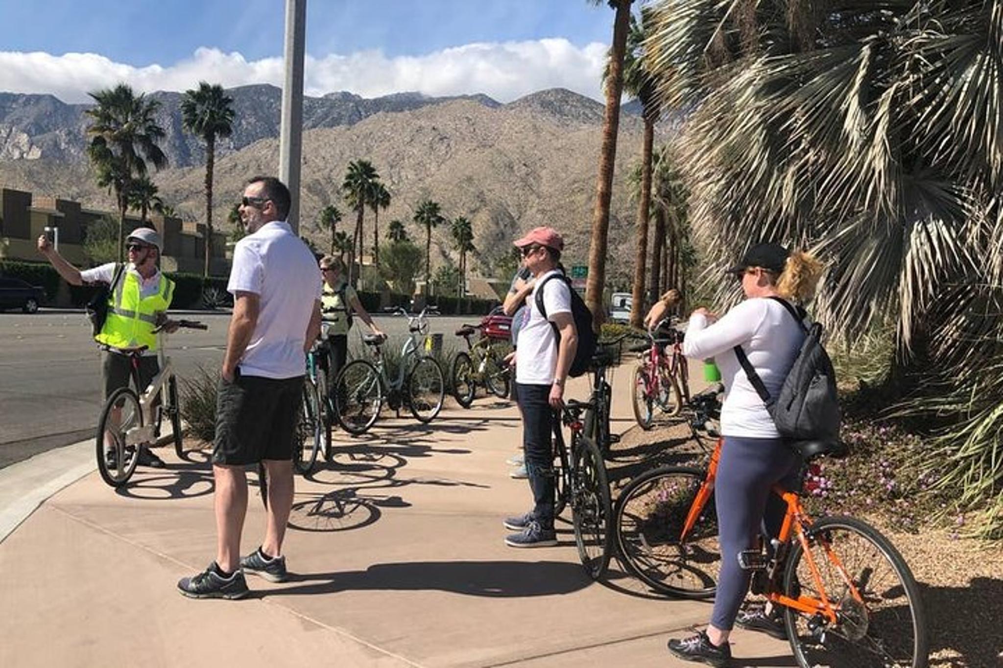 Palm Springs Architecture & History Bike Tour - Image 6