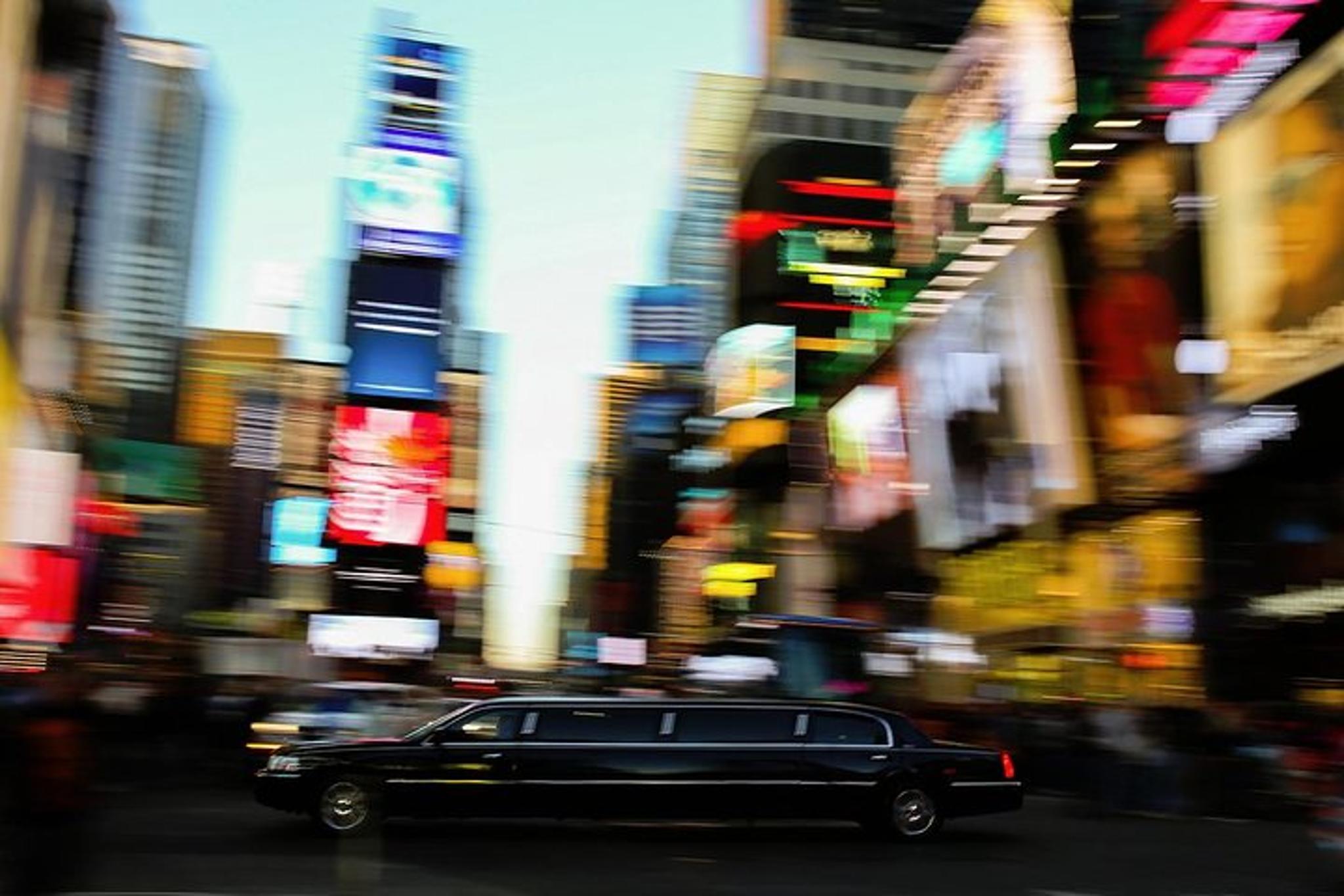 New York City Airport Transfer by Limousine or SUV - Image 6