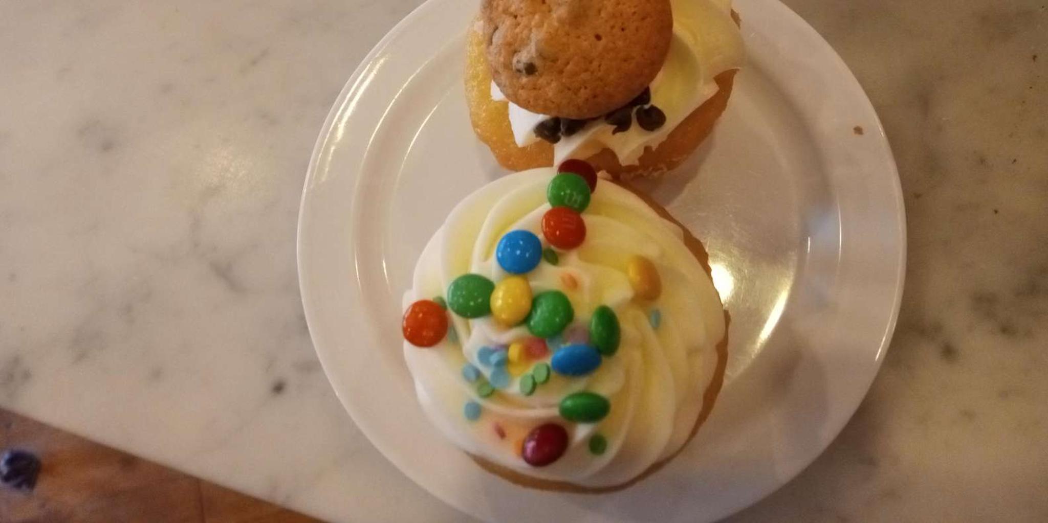 New York City Greenwich Village Food Walking Tour - Image 3