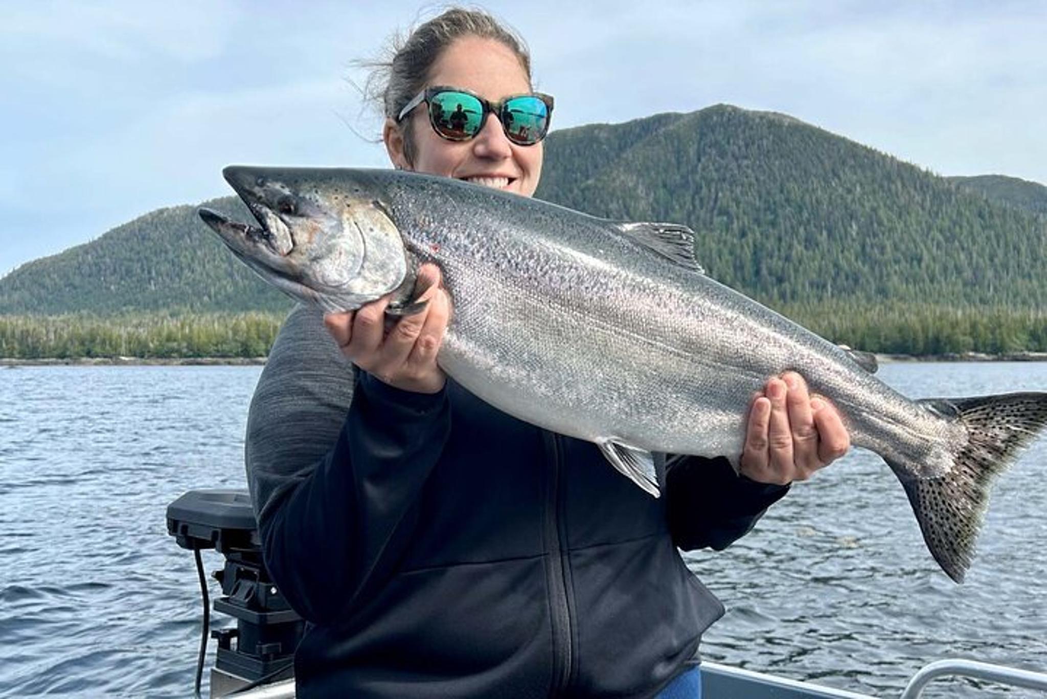Ketchikan Salmon Fishing Experience - Image 2