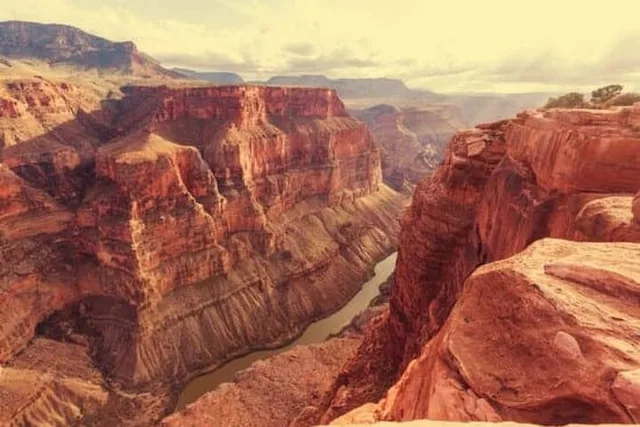 Las Vegas Grand Canyon West Skywalk Private Tour - Image 6