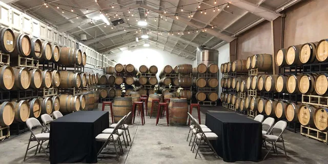 Santa Cruz Wine Tasting Experience 1 hr - Image 4