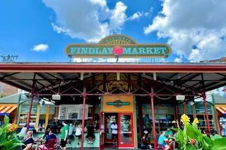 Cincinnati Food Tour with Local Delicacies