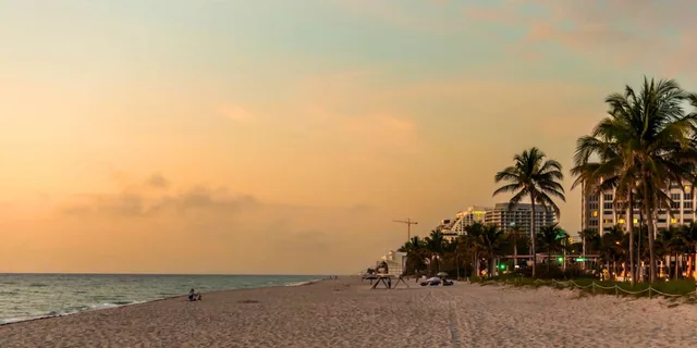 Fort Lauderdale Beach Food Tour - Image 4