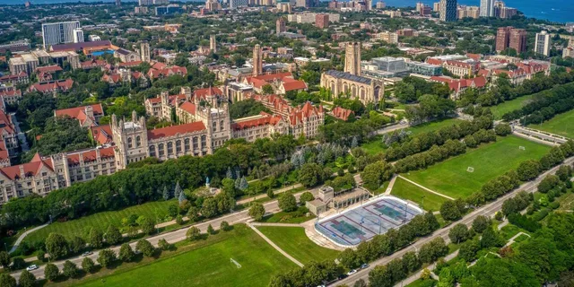 Chicago Neighborhoods Discovery Tour - Image 3