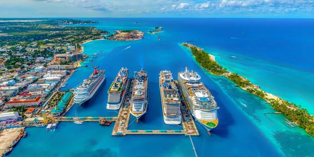 Miami Bimini Ferry with Hotel Transfers - Image 4