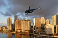 Miami Helicopter Tour South Beach and Islands 30 Min thumbnail 6