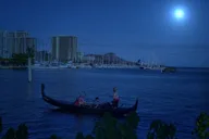 Waikiki Gondola Cruise with Lei and Drinks 1 hr thumbnail 3