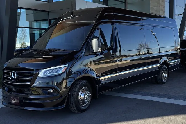 Nashville Airport Transfer - Image 1