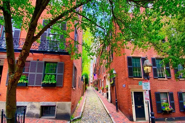 Boston History and Photo Walking Tour - Image 2