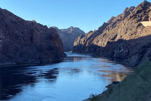 Hoover Dam Raft Tour with Swim in Black Canyon - Image 4