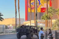 Las Vegas Hummer Tour: Strip, Desert & History thumbnail 1