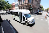 Charleston City Sightseeing Bus Tour thumbnail 1