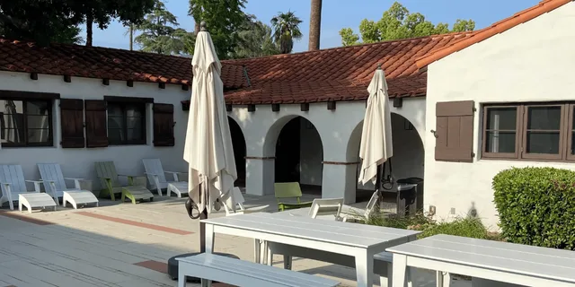 Pasadena Caltech Guided Campus Tour - Image 5