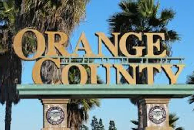 Los Angeles Private Orange County Beach Cities Tour - Image 1
