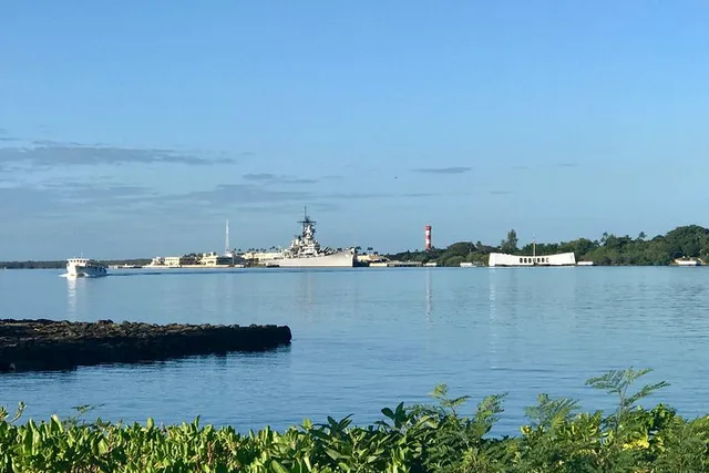 Oahu Pearl Harbor and Island Sightseeing Tour - Image 4