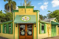 Key West Jimmy Buffett Walking Tour with Key Lime Pie thumbnail 4
