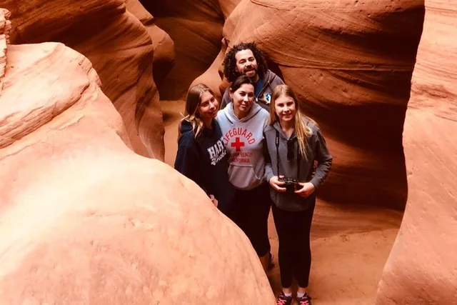 Las Vegas Antelope Canyon and Horseshoe Bend Tour - Image 4